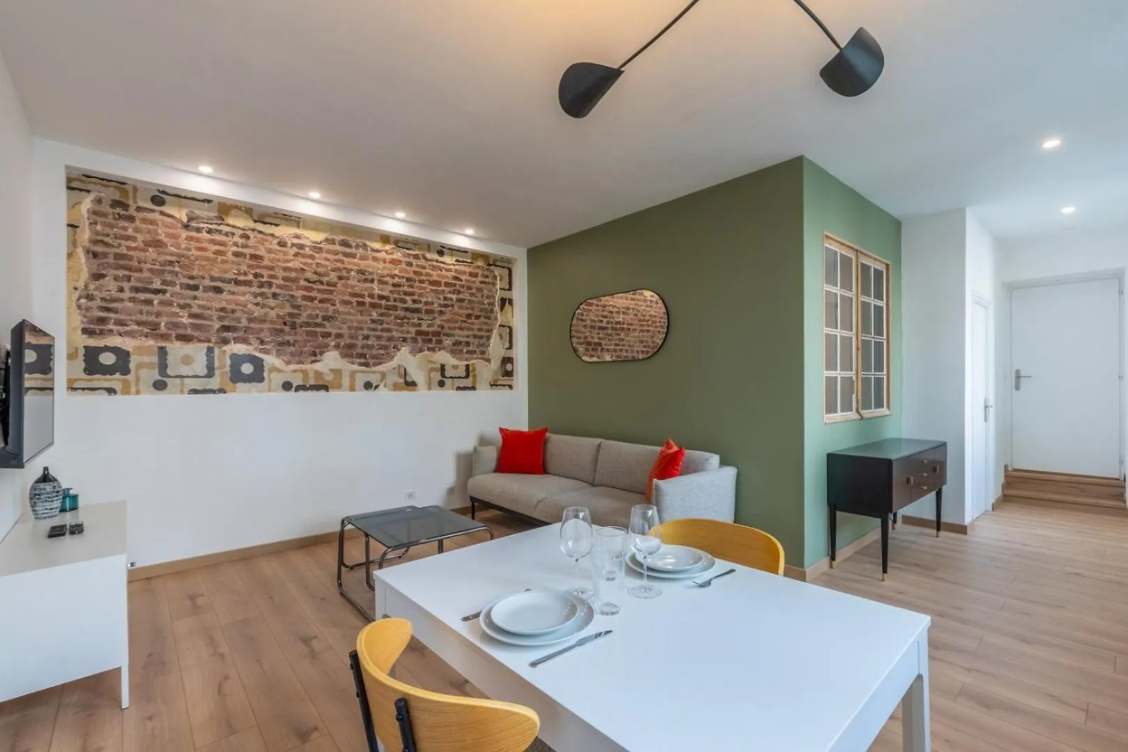 Appartement Une Chambre Avec Parking, Vieux ليل