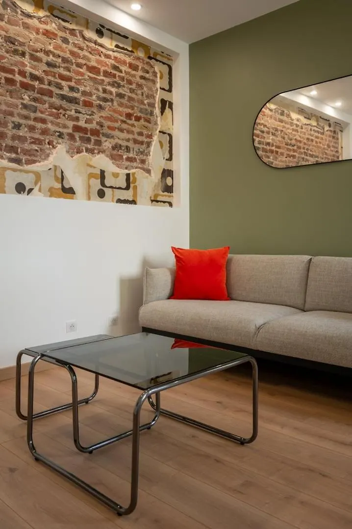 شقة Appartement Une Chambre Avec Parking, Vieux ليل